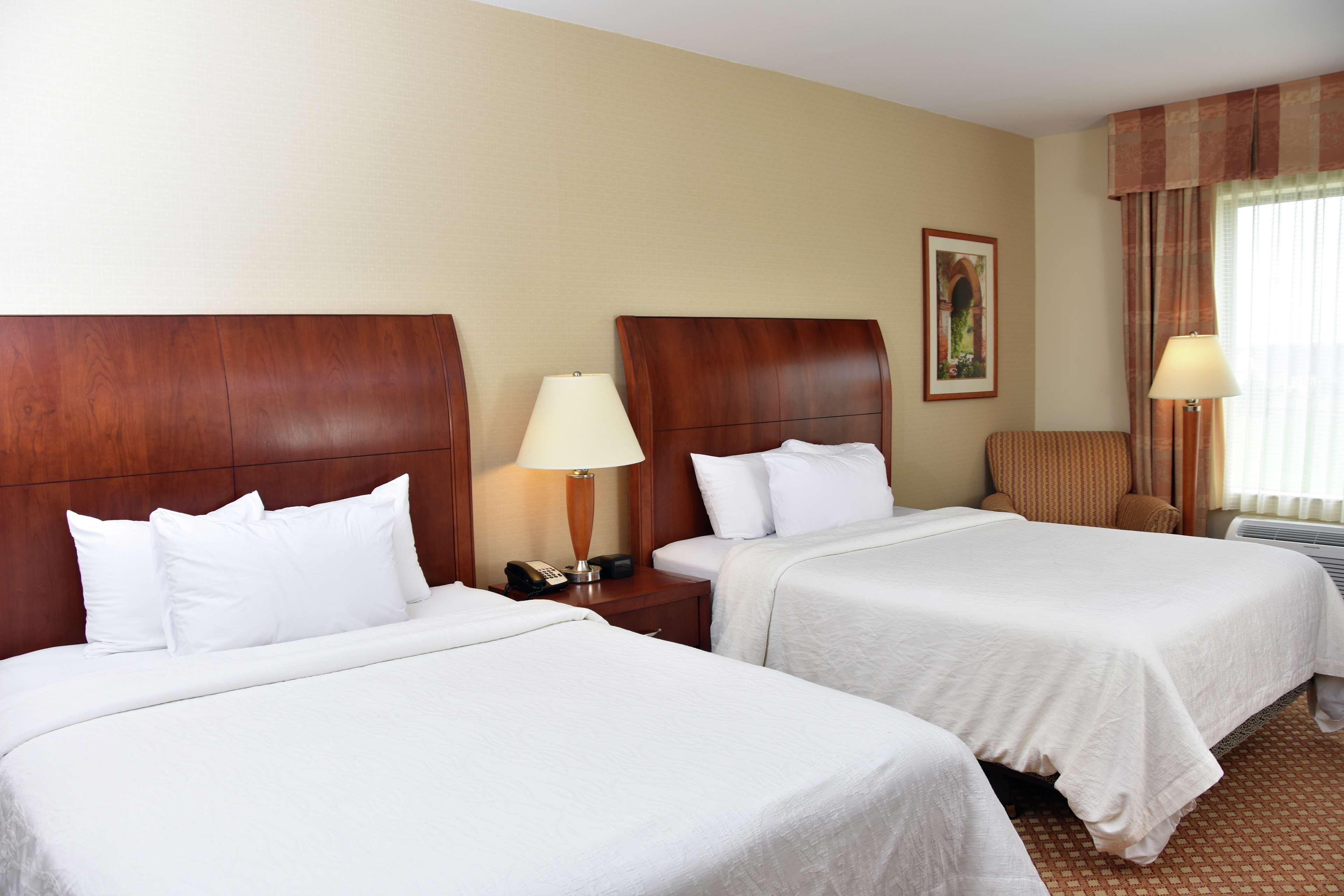 Hilton Garden Inn Oconomowoc Extérieur photo