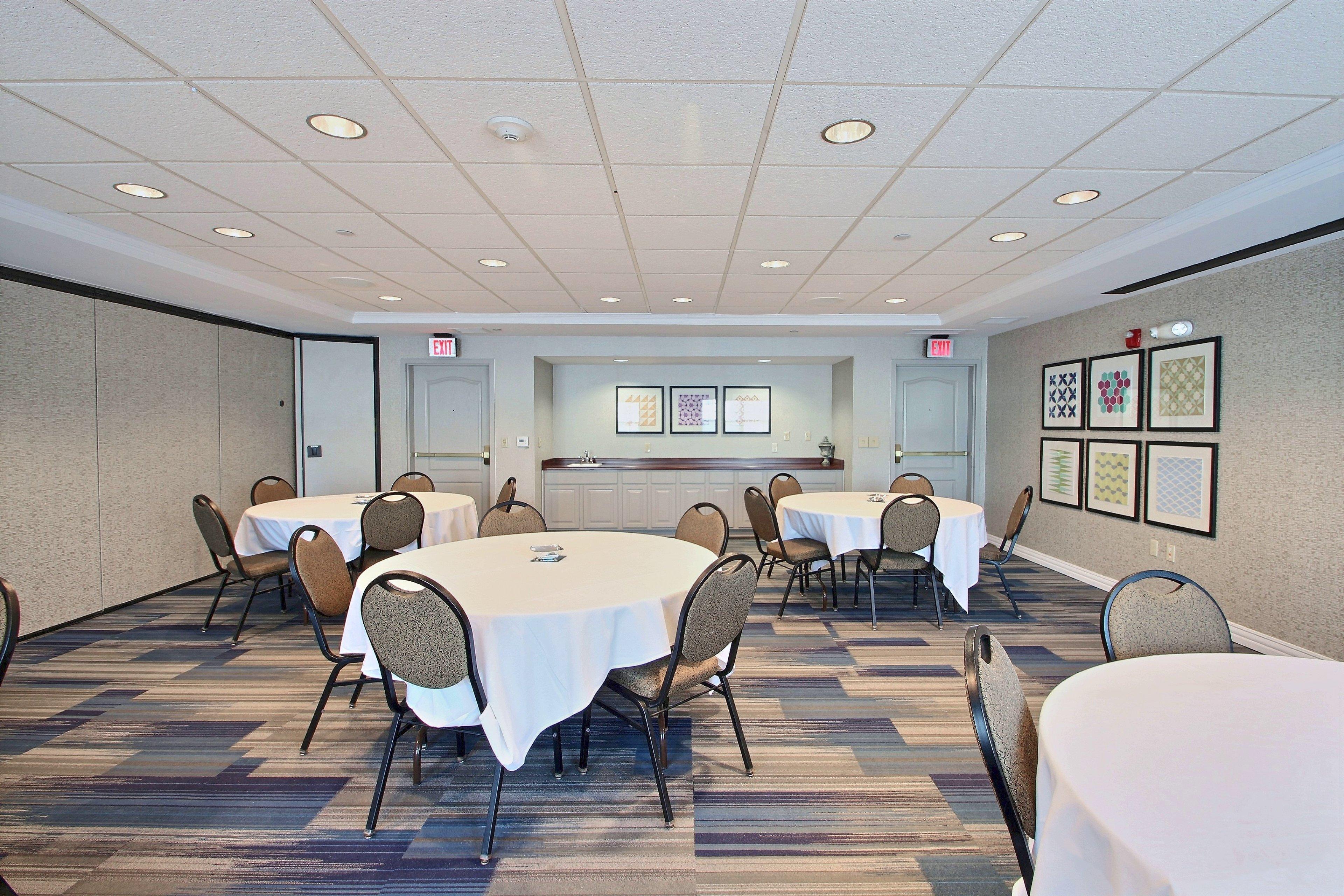 Hilton Garden Inn Oconomowoc Extérieur photo