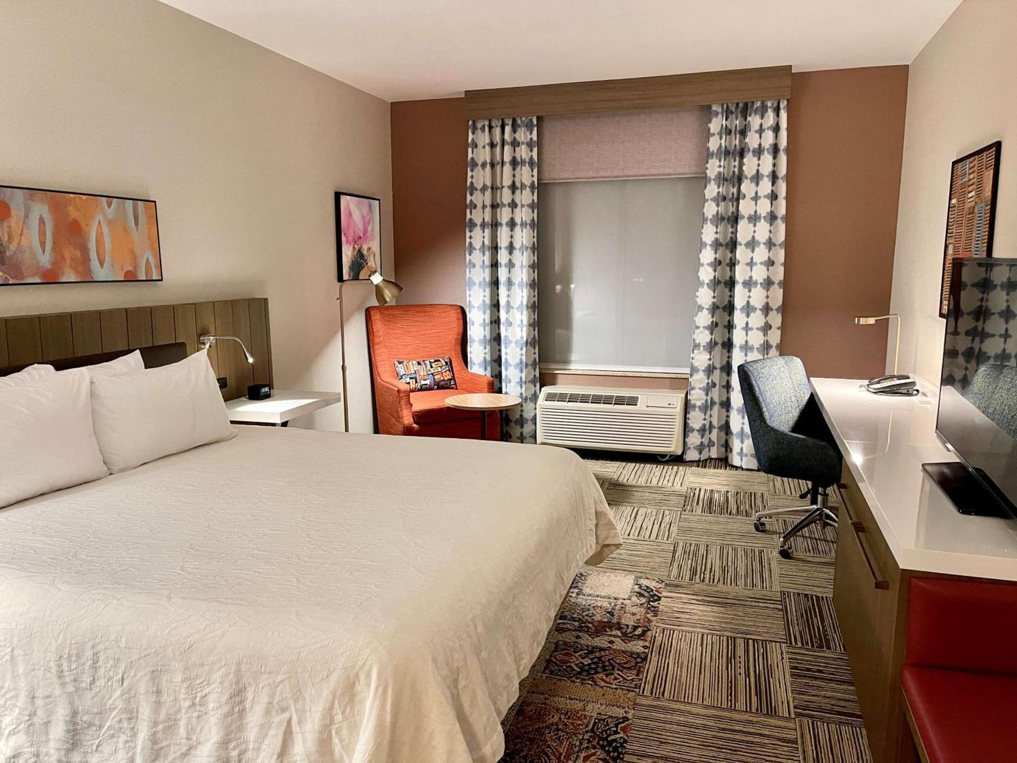 Hilton Garden Inn Oconomowoc Extérieur photo