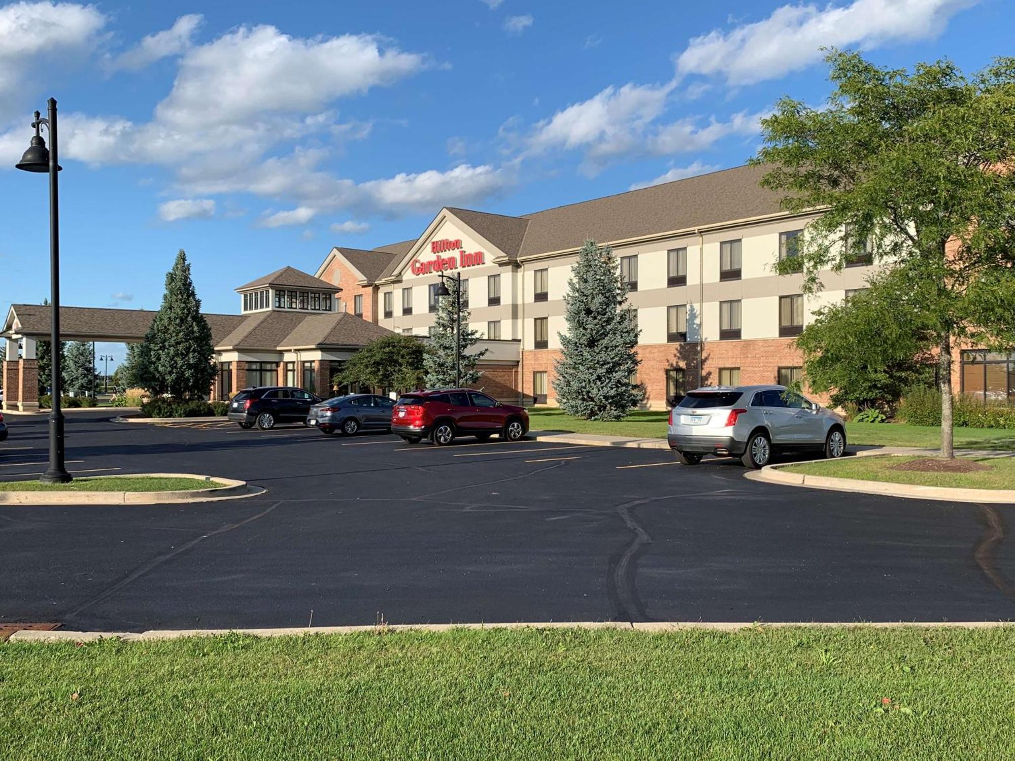 Hilton Garden Inn Oconomowoc Extérieur photo